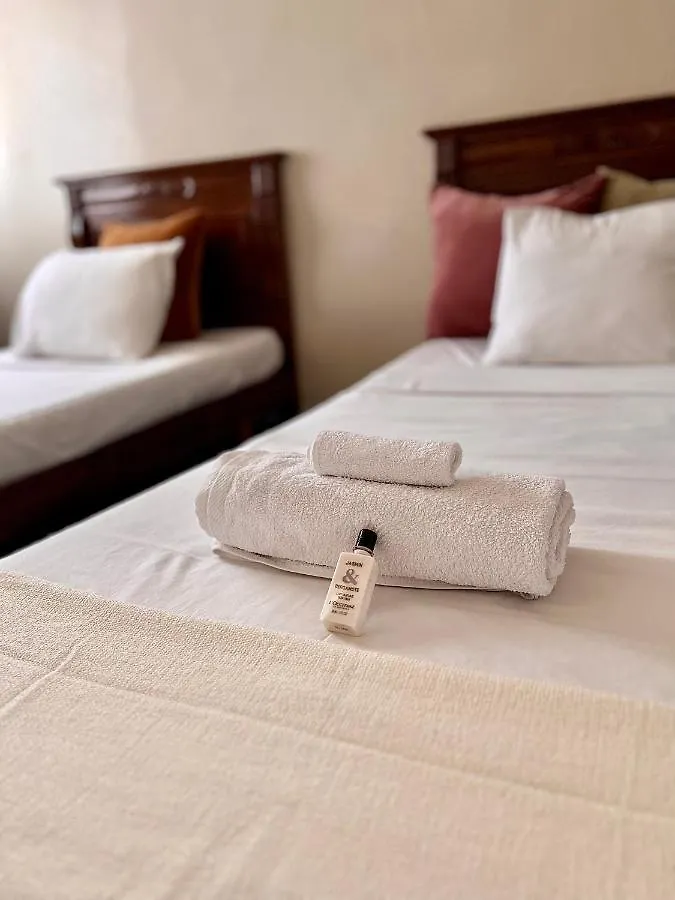 Bed & Breakfast In Designer Appartement Casablanca Morocco
